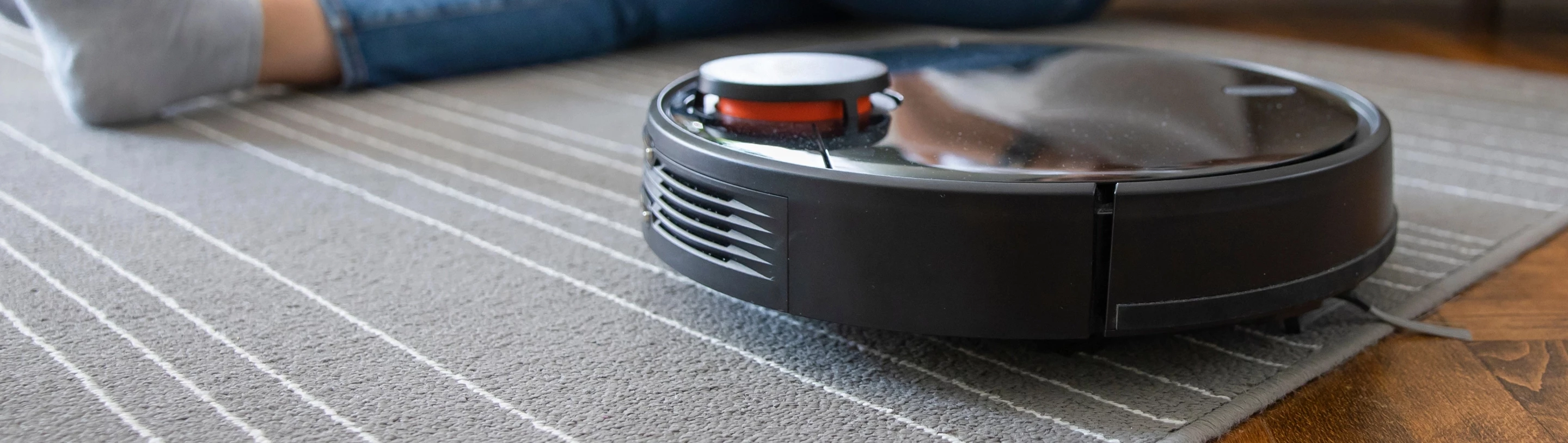 fullwidht-image-text-and-photo